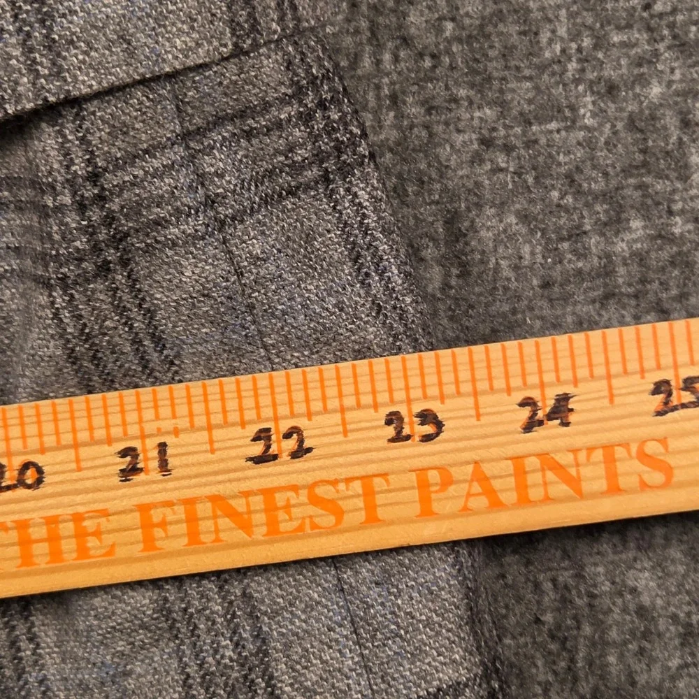 Samuelsohn Blazer E. Thomas Wool Cashmere Plaid Sport Coat Grey 48 Long NWOT